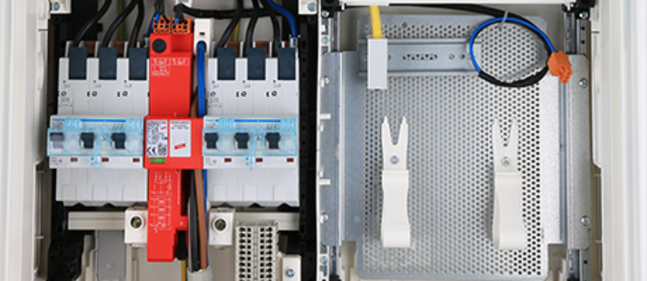 Hausanschluss, Zähler und Unterverteiler bei Elektroanlagen & Antennenbau GbR in Aschheim